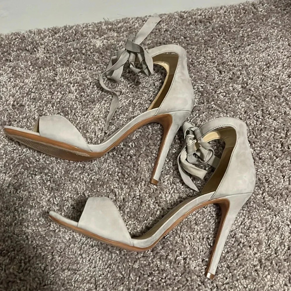 schutz taupe lace up ankle tie point heels - Picture 11 of 12